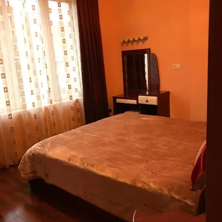 Bonne Chance Centre *